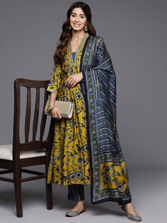 MASTER YELLOW A LINE PRINTED PREMIUM COTTON SUIT, Featuring mesmerizing Blue Aline Premium Cotton Suit which is seamless blend of elegance and comfort.