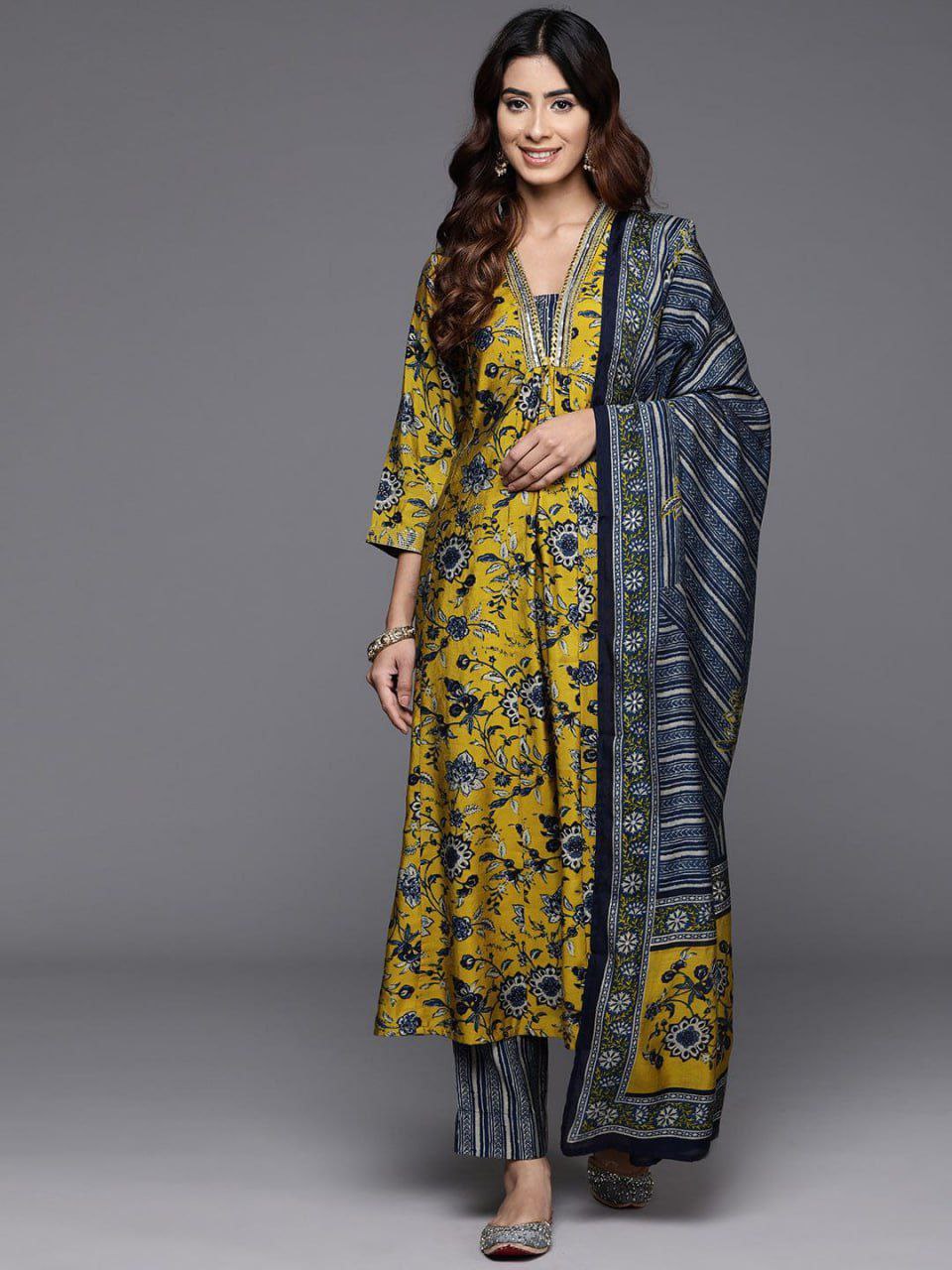 MASTER YELLOW A LINE PRINTED PREMIUM COTTON SUIT, Featuring mesmerizing Blue Aline Premium Cotton Suit which is seamless blend of elegance and comfort.