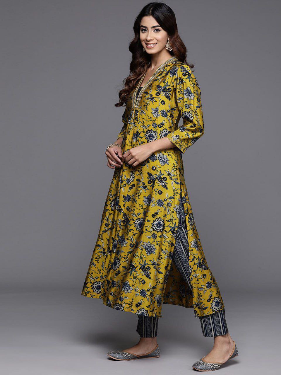 MASTER YELLOW A LINE PRINTED PREMIUM COTTON SUIT, Featuring mesmerizing Blue Aline Premium Cotton Suit which is seamless blend of elegance and comfort.