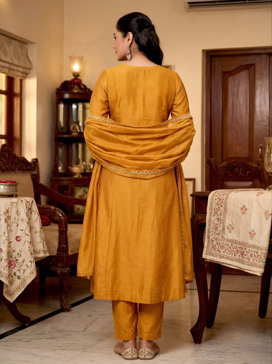 New designerbparty wear Look pure Vichitra Top Pent and Dupatta, *Featuring Beautiful Anarkali suit set in pure Vichitra embroidery sequence work with Flared Top with dupatta embroidery border cat work.*✅