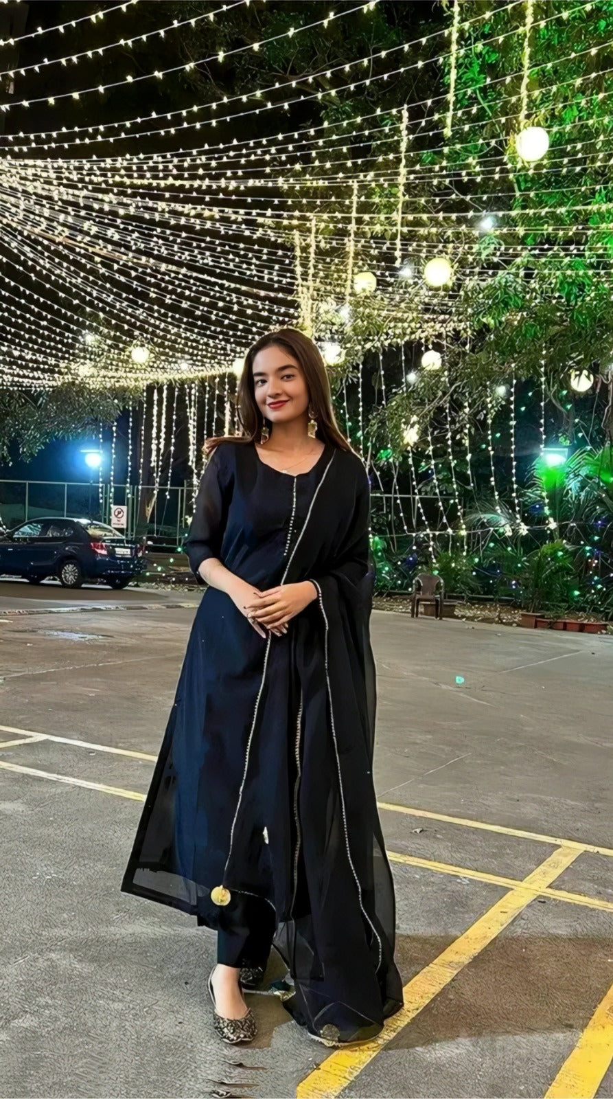 Very Nice Black Gold Moti Lace Kurta Set